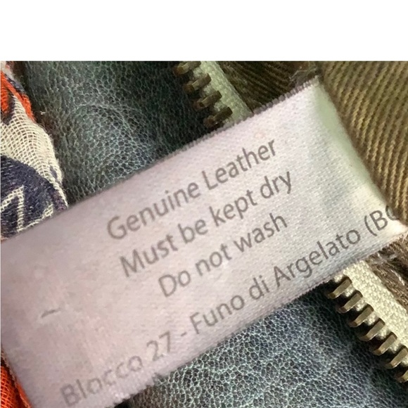 Free People Embossed Leather Italian Fold over Messenger crossbody bag Purse EUC - Picture 6 of 14